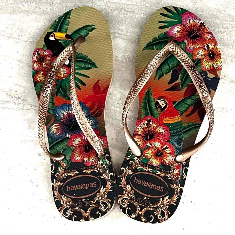Havaianas Women's Tropical Floral Sandals - Multicolor